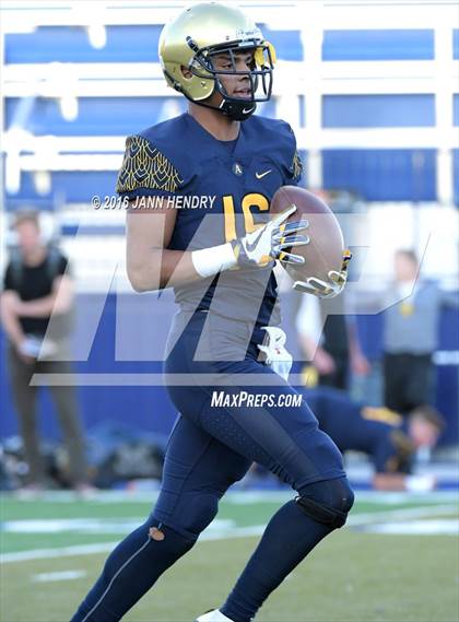 Thumbnail 2 in St Thomas Aquinas @ Bishop Gorman photogallery.