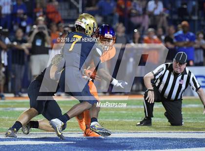 Thumbnail 2 in St Thomas Aquinas @ Bishop Gorman photogallery.