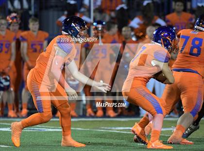 Thumbnail 2 in St Thomas Aquinas @ Bishop Gorman photogallery.