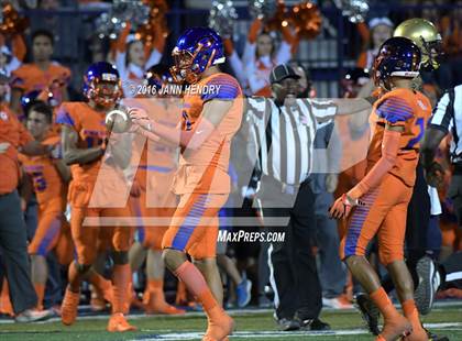 Thumbnail 2 in St Thomas Aquinas @ Bishop Gorman photogallery.