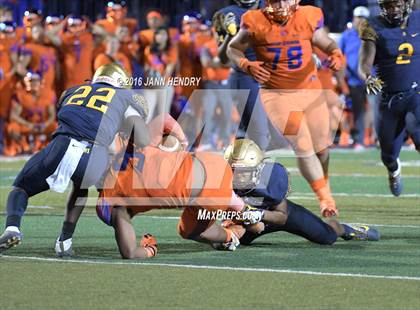 Thumbnail 2 in St Thomas Aquinas @ Bishop Gorman photogallery.