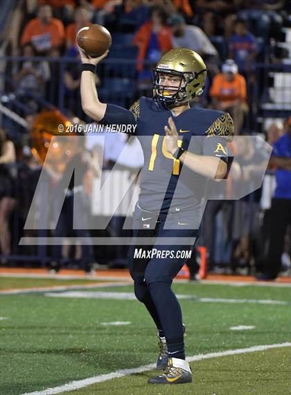Thumbnail 2 in St Thomas Aquinas @ Bishop Gorman photogallery.