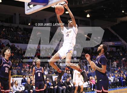 Thumbnail 2 in East vs. Northeast/Northwest College Prep (Section V Class A2 Final) photogallery.