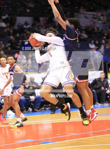 Thumbnail 3 in East vs. Northeast/Northwest College Prep (Section V Class A2 Final) photogallery.