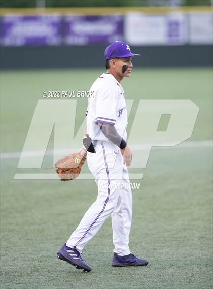 Thumbnail 3 in Lake Travis v San Marcos photogallery.