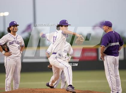 Thumbnail 3 in Lake Travis v San Marcos photogallery.