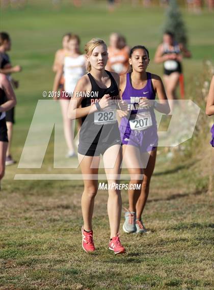 Thumbnail 3 in Tri-Valley League Meet photogallery.
