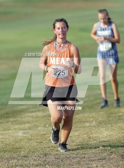Thumbnail 1 in Tri-Valley League Meet photogallery.