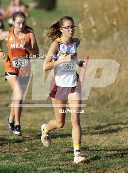 Thumbnail 2 in Tri-Valley League Meet photogallery.