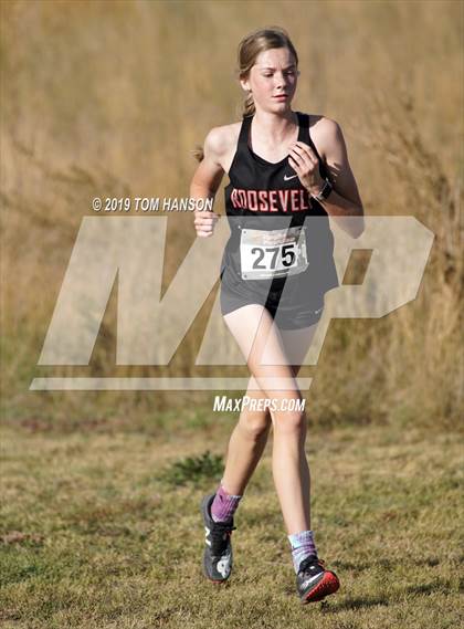 Thumbnail 3 in Tri-Valley League Meet photogallery.