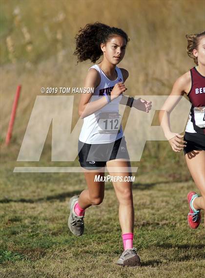 Thumbnail 2 in Tri-Valley League Meet photogallery.