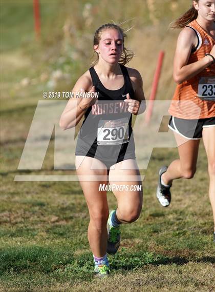 Thumbnail 3 in Tri-Valley League Meet photogallery.