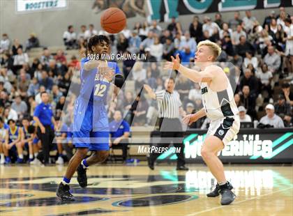 Thumbnail 3 in El Toro @ Aliso Niguel photogallery.