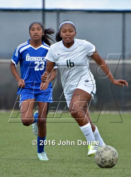 Thumbnail 1 in Bosque vs. Farmington photogallery.