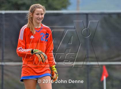 Thumbnail 3 in Bosque vs. Farmington photogallery.