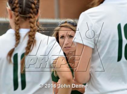 Thumbnail 2 in Bosque vs. Farmington photogallery.