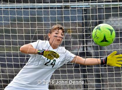 Thumbnail 2 in Bosque vs. Farmington photogallery.