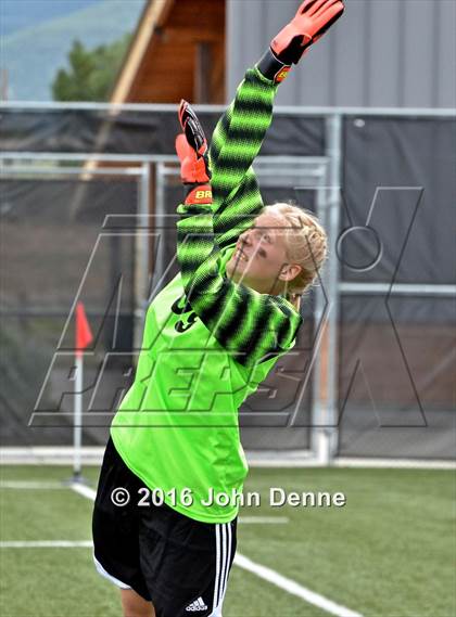 Thumbnail 1 in Bosque vs. Farmington photogallery.