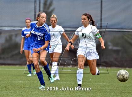 Thumbnail 3 in Bosque vs. Farmington photogallery.