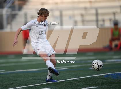 Thumbnail 3 in Lee [Robert E.] vs Lake Travis (UIL 6A Regional Quarterfinals) photogallery.