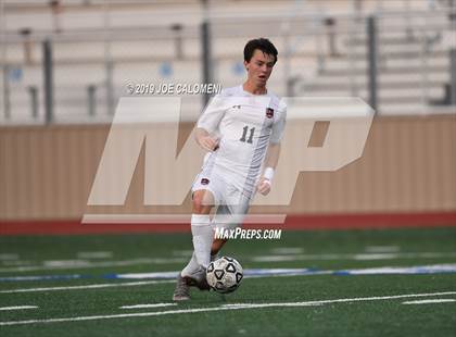 Thumbnail 1 in Lee [Robert E.] vs Lake Travis (UIL 6A Regional Quarterfinals) photogallery.