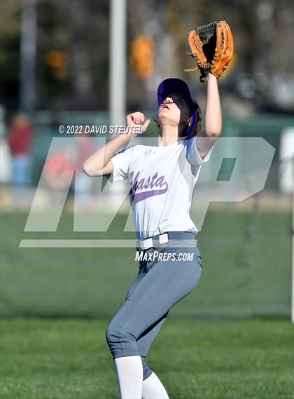 Thumbnail 3 in Red Bluff vs. Shasta (Pleasant Valley Tournament) photogallery.