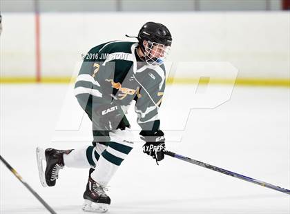 Thumbnail 3 in Notre Dame-Fairfield vs. Hamden (Carrano Cup Consolation) photogallery.