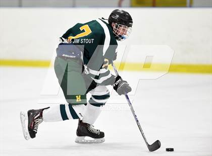 Thumbnail 2 in Notre Dame-Fairfield vs. Hamden (Carrano Cup Consolation) photogallery.