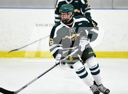 Thumbnail 1 in Notre Dame-Fairfield vs. Hamden (Carrano Cup Consolation) photogallery.