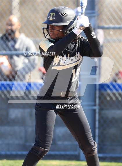 Thumbnail 3 in Trumann vs Southaven (Truman Round Robin Tournament) photogallery.