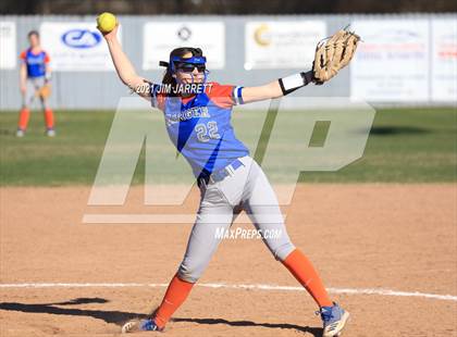 Thumbnail 3 in Trumann vs Southaven (Truman Round Robin Tournament) photogallery.