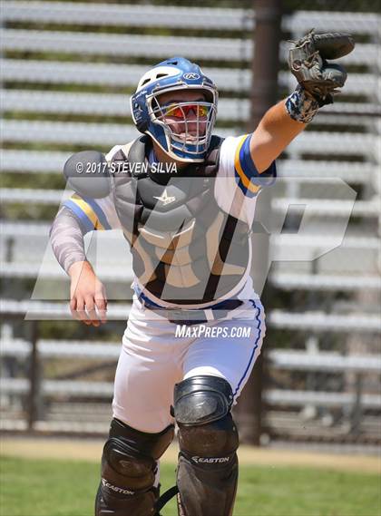 Thumbnail 3 in Agoura vs. Helix (67th Annual San Diego Lions Tournament) photogallery.