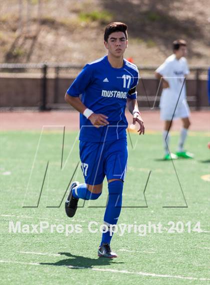 Thumbnail 2 in Serra vs. Gilroy (CIF CCS D2 Final) photogallery.