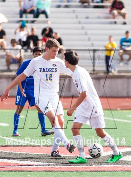 Thumbnail 2 in Serra vs. Gilroy (CIF CCS D2 Final) photogallery.