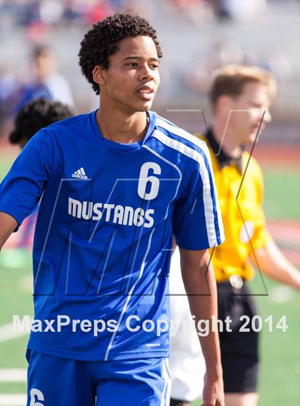 Thumbnail 2 in Serra vs. Gilroy (CIF CCS D2 Final) photogallery.