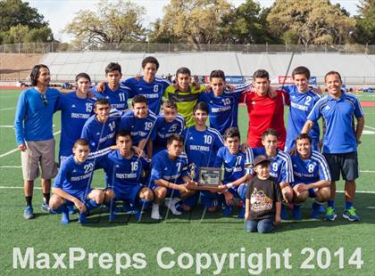Thumbnail 2 in Serra vs. Gilroy (CIF CCS D2 Final) photogallery.