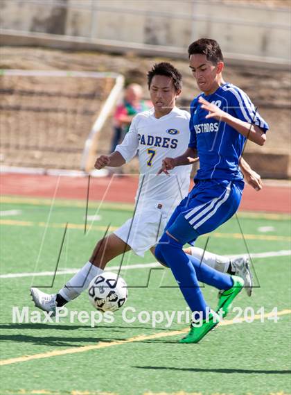 Thumbnail 2 in Serra vs. Gilroy (CIF CCS D2 Final) photogallery.