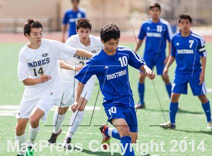Thumbnail 2 in Serra vs. Gilroy (CIF CCS D2 Final) photogallery.