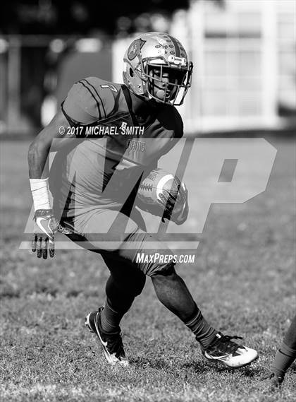 Thumbnail 1 in Bladensburg @ Suitland photogallery.