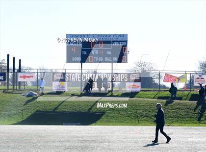 Thumbnail 3 in Stonington vs. North Branford (CIAC Class S Final) photogallery.