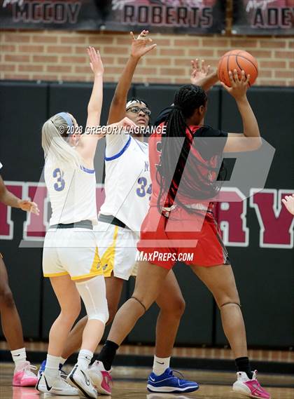 Thumbnail 3 in Cedar Hill vs North Little Rock photogallery.