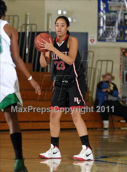Thumbnail 3 in Bella Vista vs. El Camino (Trojan Toss-Up) photogallery.