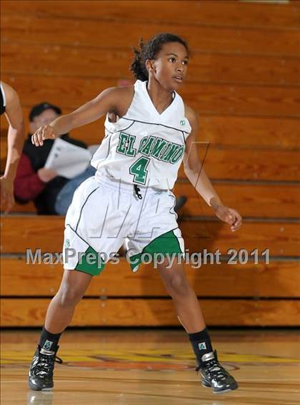 Thumbnail 1 in Bella Vista vs. El Camino (Trojan Toss-Up) photogallery.