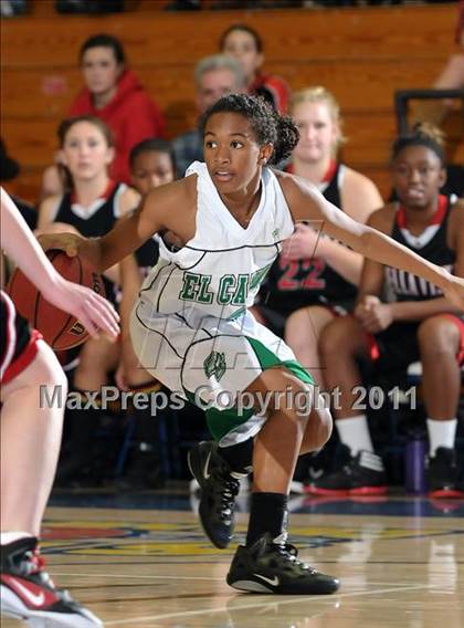 Thumbnail 3 in Bella Vista vs. El Camino (Trojan Toss-Up) photogallery.