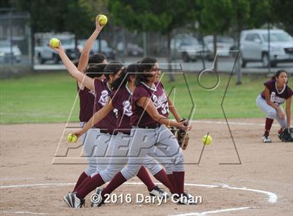 Thumbnail 2 in Arroyo @ Rosemead photogallery.