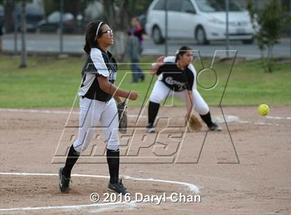 Thumbnail 1 in Arroyo @ Rosemead photogallery.