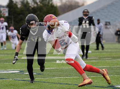 Thumbnail 3 in Jeannette vs. Homer-Center (PIAA Class A Final) photogallery.