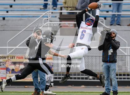 Thumbnail 2 in Jeannette vs. Homer-Center (PIAA Class A Final) photogallery.