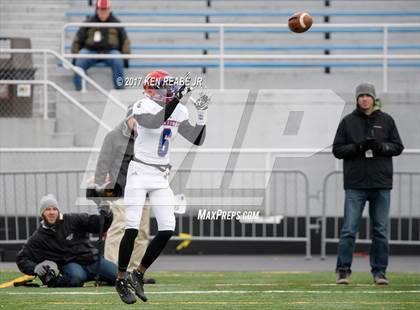 Thumbnail 2 in Jeannette vs. Homer-Center (PIAA Class A Final) photogallery.