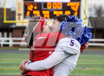 Thumbnail 2 in Jeannette vs. Homer-Center (PIAA Class A Final) photogallery.